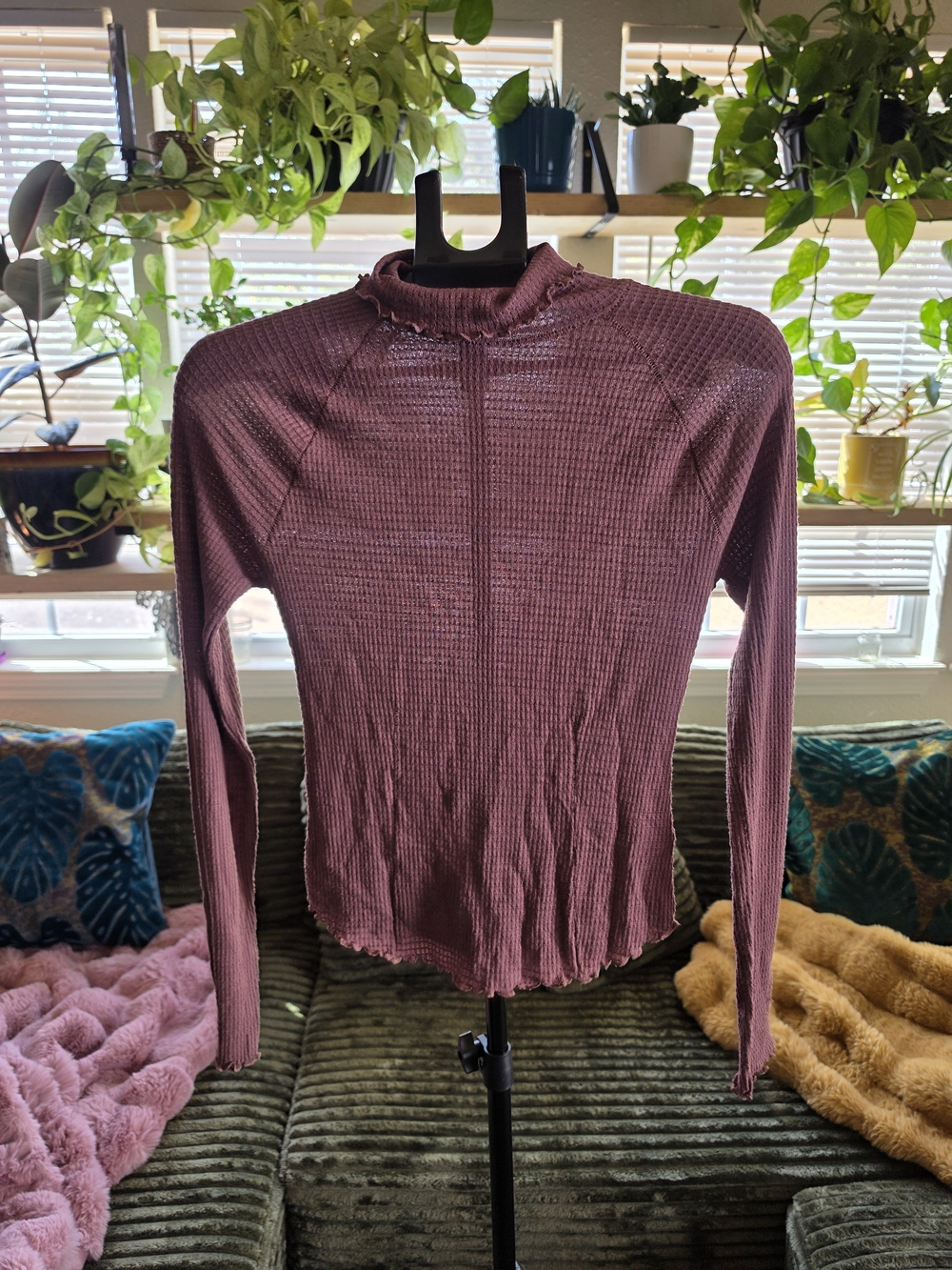 🍷Intimately By FREE PEOPLE WAFFLE KNIT MOCK NECK TOP • SIZE S